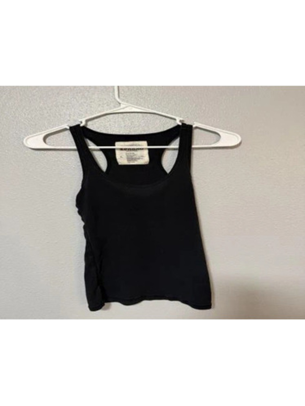 # 6006  Zenana Black Stretch Racerback Tank Top Women's L